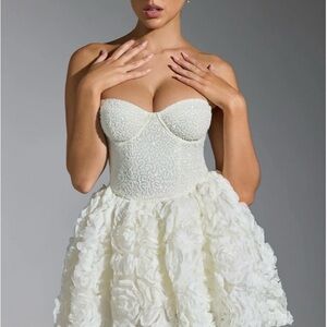 OH POLLY “EVANTHE” Floral-Appliqué  Mini Dress